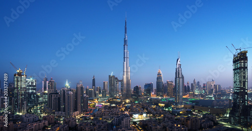 Dubai skyline, United Arab Emirates © Iakov Kalinin