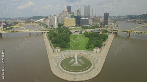 Aerial video of Pittsburgh, Pennsylvania
