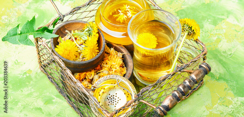 Healthy dandelion honey and tea