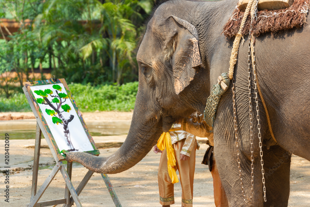 Fototapeta premium Elephant painting in picture elephant and tree frame, Asia Thailand 