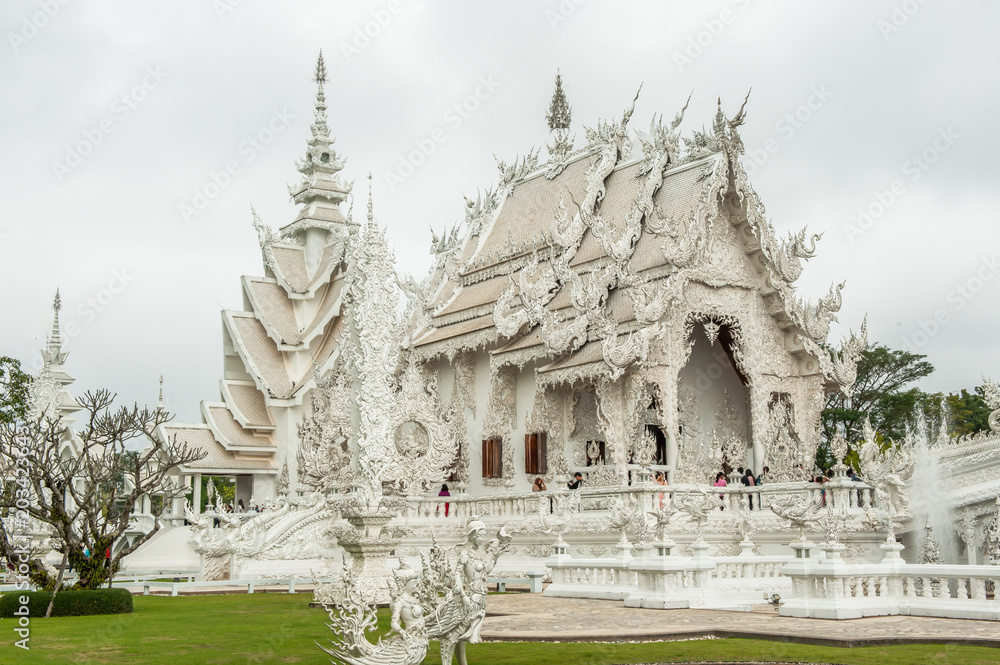 Temple blanc Thailande, Wat Rong Khun Chiang Rai Temple blanc Thailande, Wat Rong Khun Chiang Rai