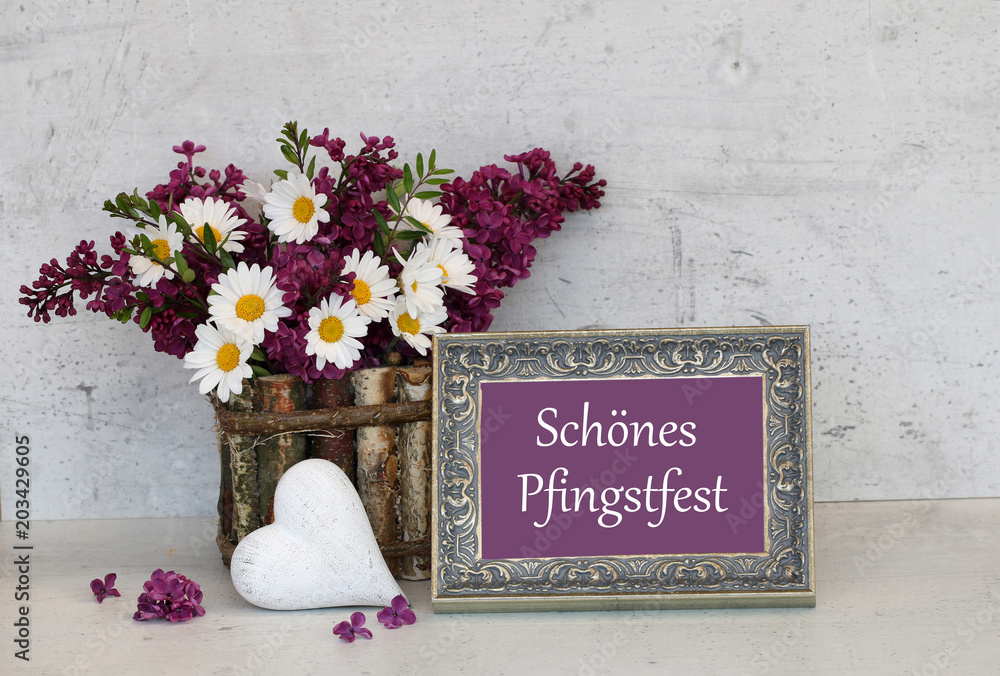 Schönes Pfingstfest StockFoto Adobe Stock