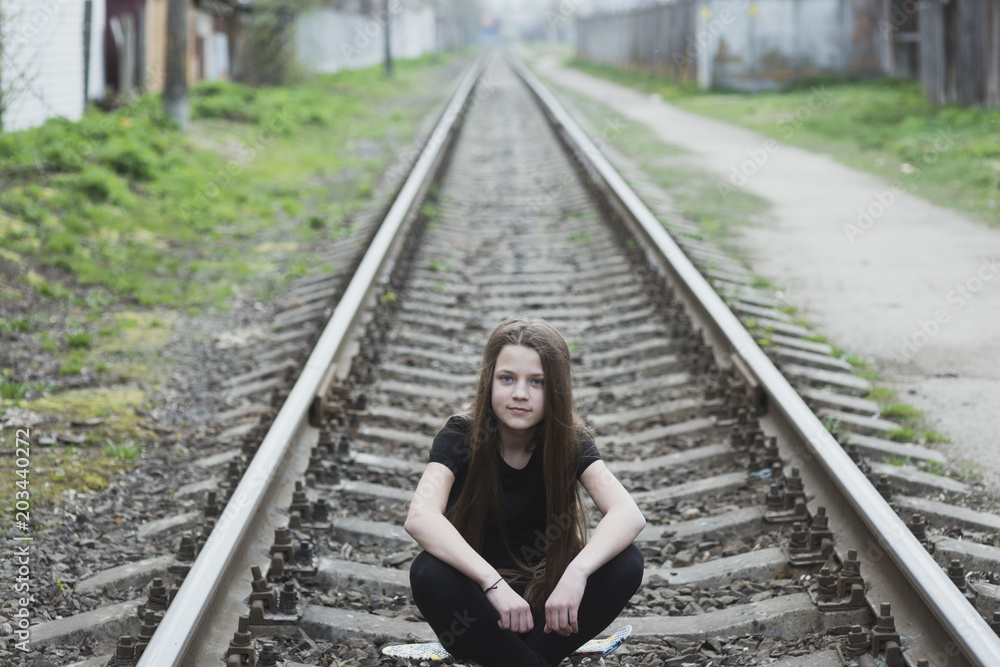 Fototapeta premium sitting on tracks