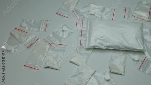 Retail trade of cocaine and tablets.