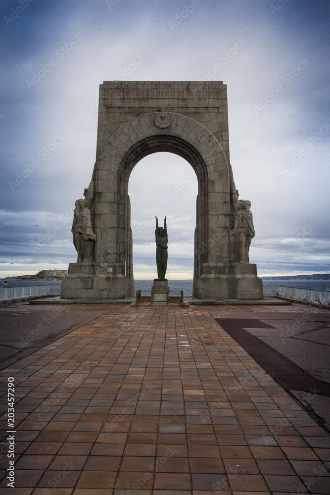 Francia, Marsiglia. Monumento ai caduti d'oltre mare.