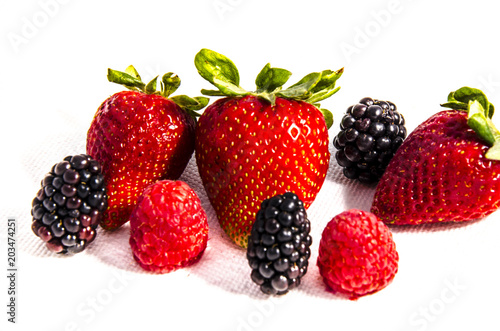 strawberry'blackberry'raspberry. 