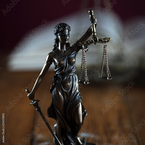 Statue of justice