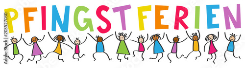 Multikulti Kinder springen hoch mit bunten Buchstaben PFINGSTFERIEN, Schulferien, Freude, Strichmännchen