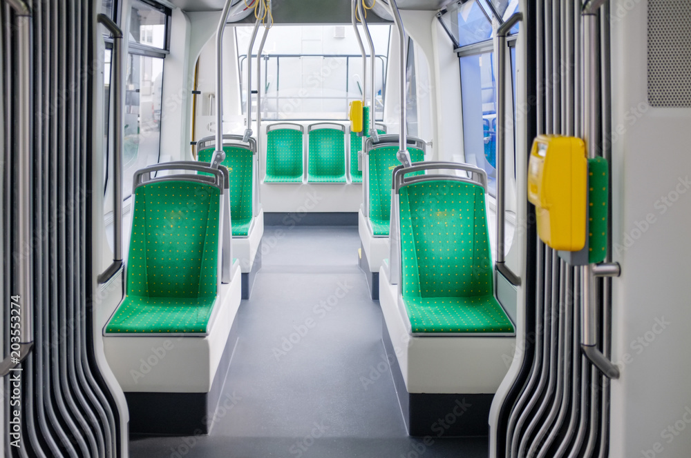 Obraz premium Moderne Stadtbahn