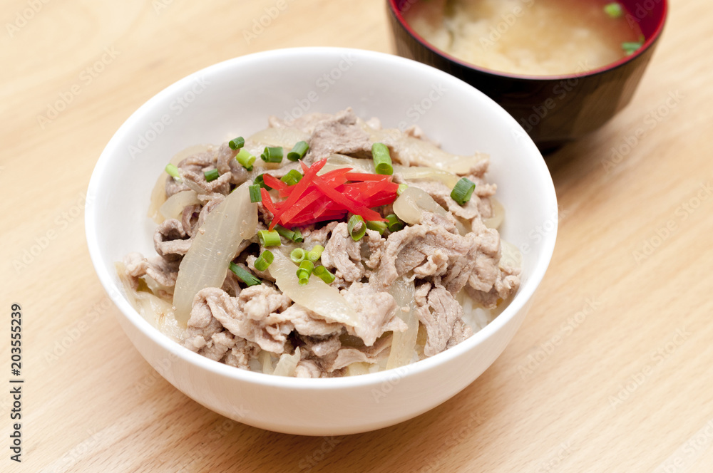 豚丼 豚丼