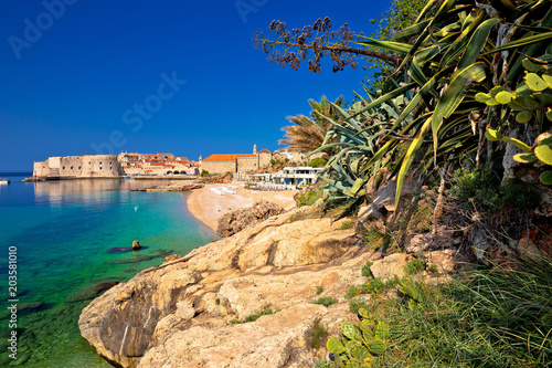 Historic town of Dubrovnik and Banje beach view