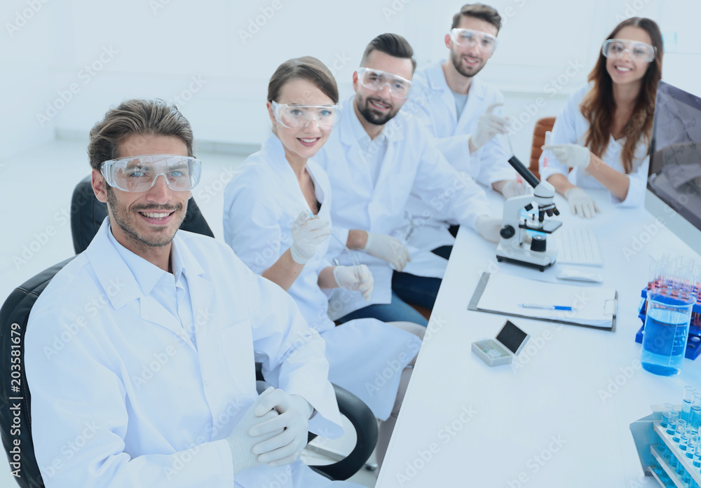 head of the scientific project and research team at the workplace head of the scientific project and research team at the workplace