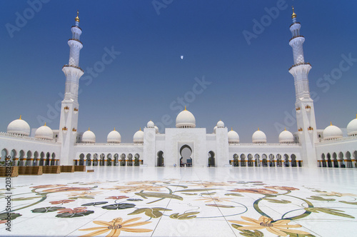 Sheikh Zayed Grand Mosque in Abu Dhabi, the capital city of United Arab Emirates.