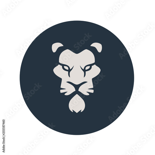 Logotipo cabeza de leon espacio negativo en circulo gris