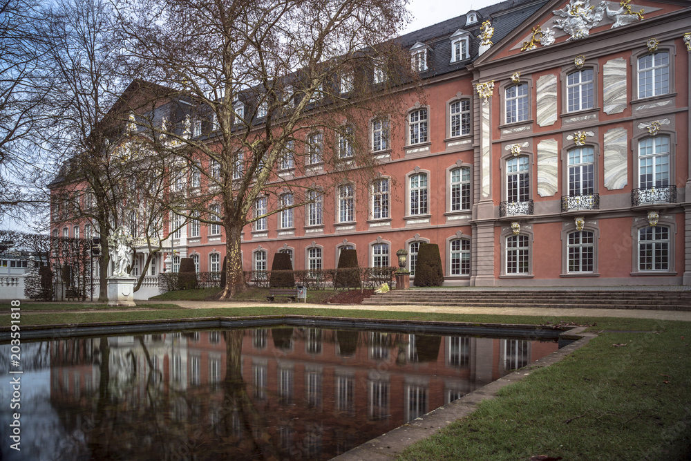 Obraz premium Kurfürstliches Palais Trier