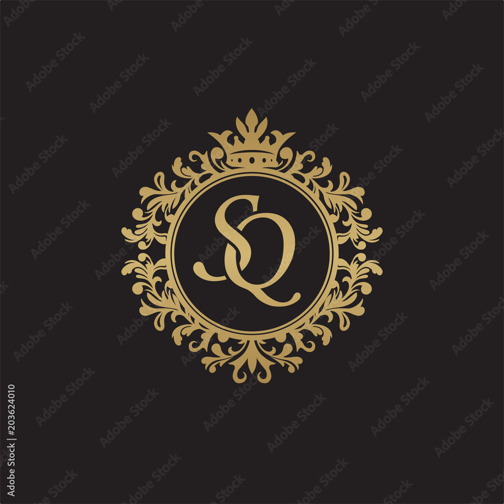 Naklejka premium Initial letter SQ, overlapping monogram logo, decorative ornament badge, elegant luxury golden color