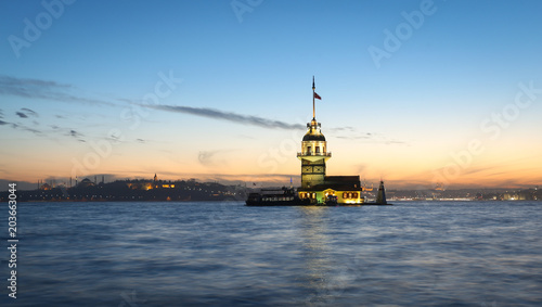 Maidens Tower in Istanbul, Turkey © EvrenKalinbacak