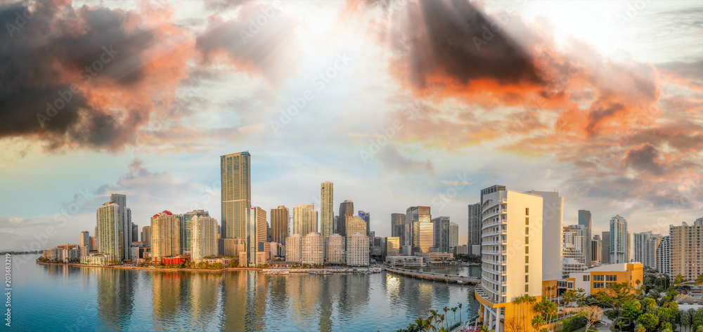Panoramic aerial view of Downtown Miami and Brickell Key at sunrise