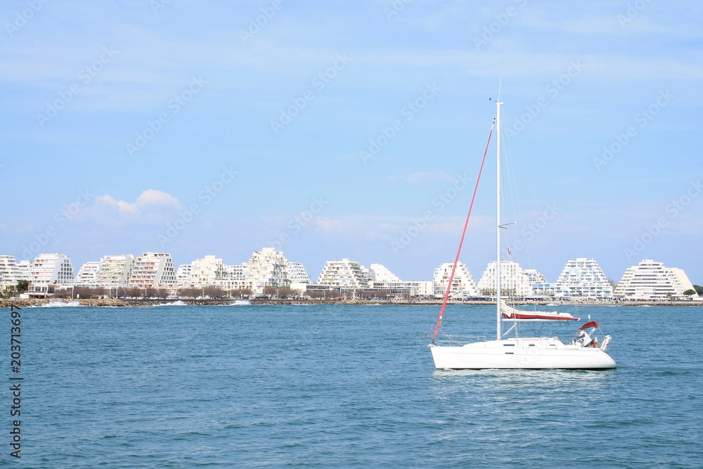 La grande Motte, Station balnéaire et port de plaisance à proximité de Montpellier
La grande Motte, Station balnéaire et port de plaisance à proximité de Montpellier