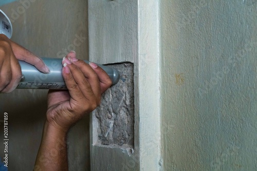 Fotografie Schmidt hammer Concrete strength test before renovate building for stability and