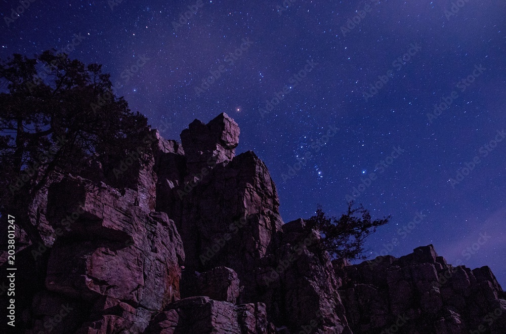 Fototapeta premium Palisades State Park is in South Dakota by Garretson