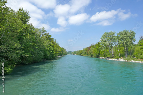 Aare bei Belp, Bern, Schweiz 