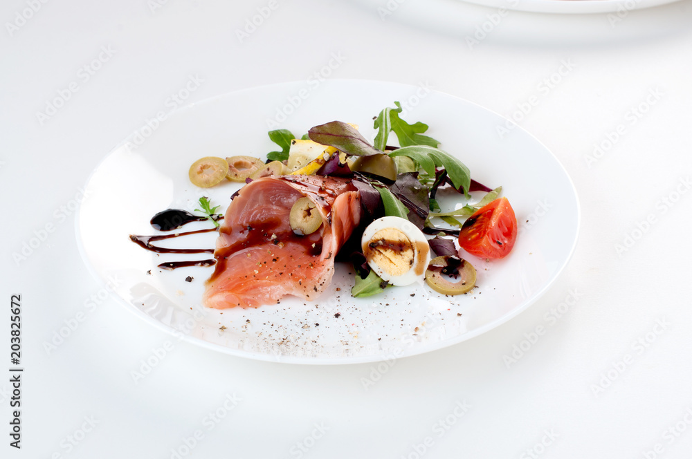 salmon salad greens olives lemon balsamic sauce salmon salad greens olives lemon balsamic sauce