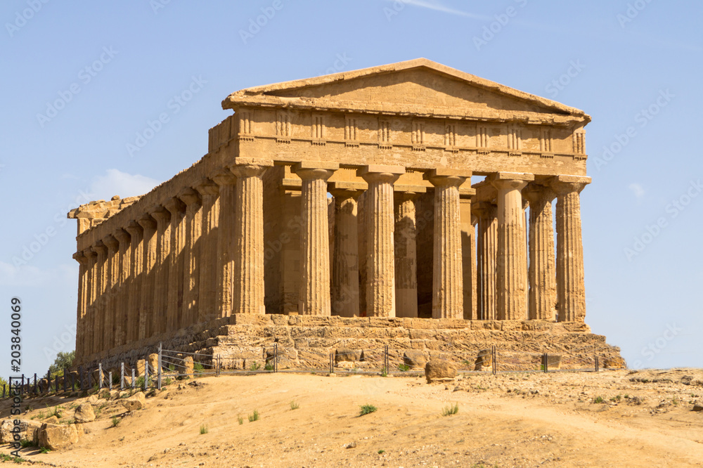The Temple of Concordia, Agrigento, Italy The Temple of Concordia, Agrigento, Italy