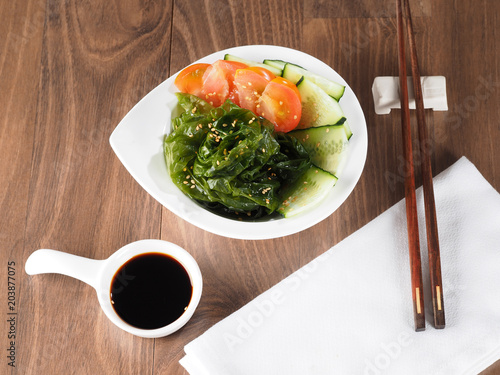 Sea lettuce Salad – Ensalada de lechuga de mar

Edible green algae in the family Ulvacceae. Binomial name: Ulva lactuta.  photo