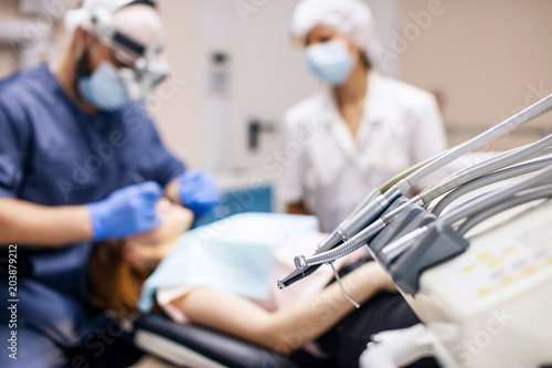 Tableau sur toile Stomatological instrument in dentists clinic close-up.