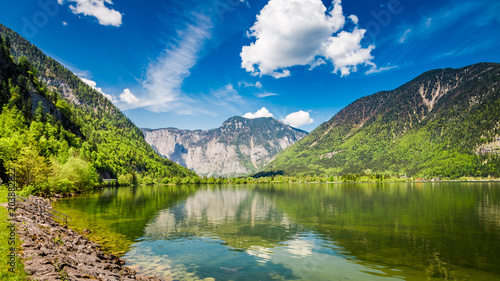 Fototapeta Austriackie Alpy - widok na jezioro