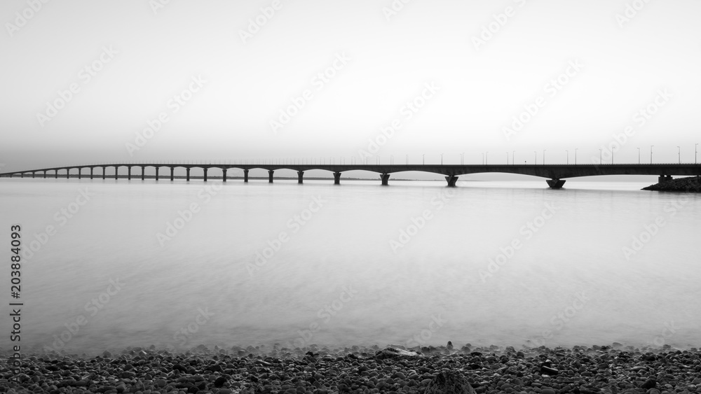 Pont de l ile de R en longue pose et noir et blanc Stock Photo