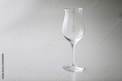 透明なワイングラス Transparent wine glass