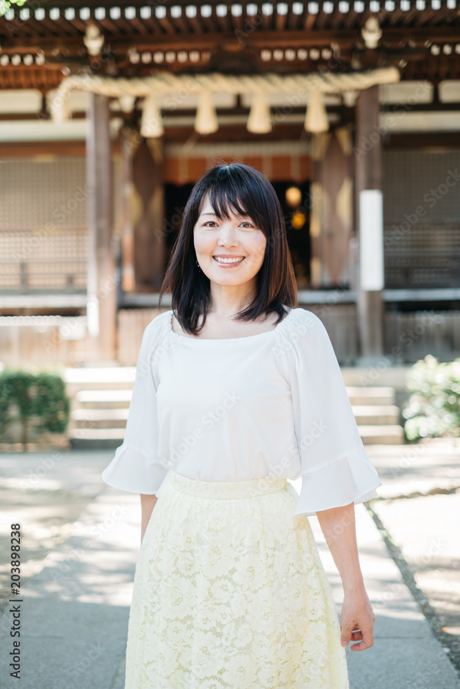 smile lady portrait 笑顔の女性ポートレート smile lady portrait 笑顔の女性ポートレート