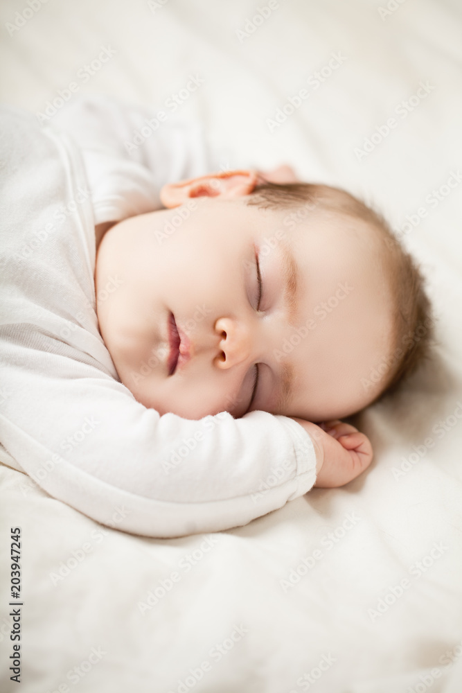 Little Baby Sleeping at Home (1 month old) Little Baby Sleeping at Home (1 month old)