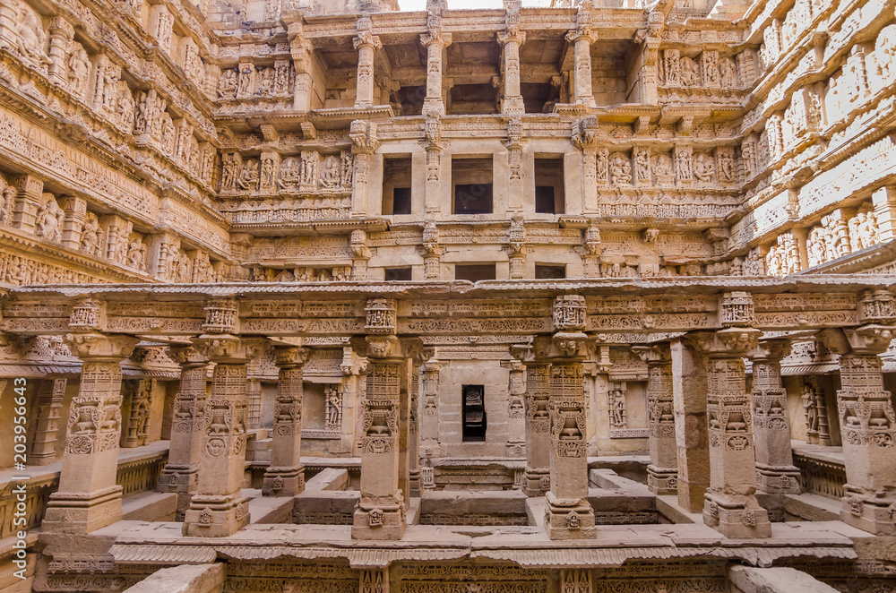 Sculptures of god and goddesses at Rani ki vav in Patan, Gujarat Sculptures of god and goddesses at Rani ki vav in Patan, Gujarat