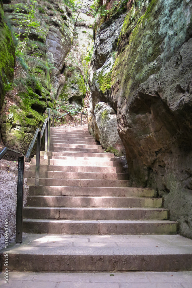 Wege, Treppen, Pfade und Steige in der Sächsische Schweiz, Rathen. Wege, Treppen, Pfade und Steige in der Sächsische Schweiz, Rathen.