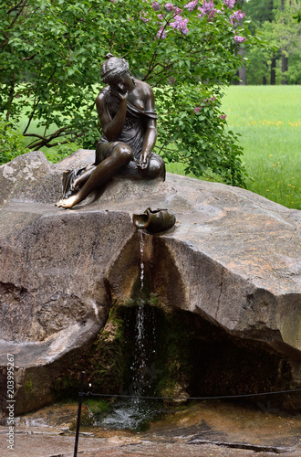 The Catherine Park Sculpture. Fountain Girl with broken jug. Tsarskoye Selo  Pushkin . St. Petersburg