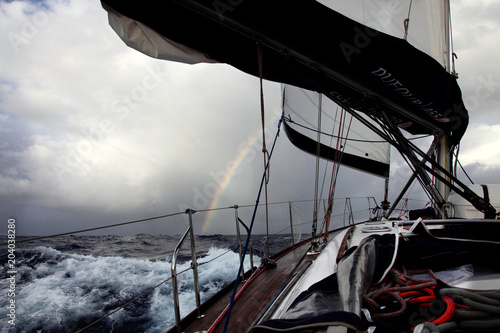 Fototapeta Naklejka Na Ścianę i Meble -  Rainbow in the sea