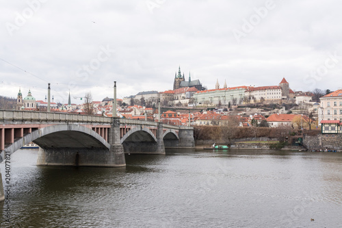 Prag Brücke Palast