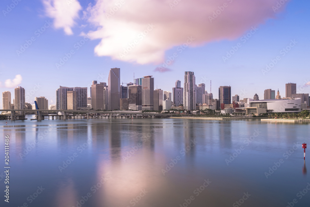Fototapeta premium Downtown Miami Sunrise