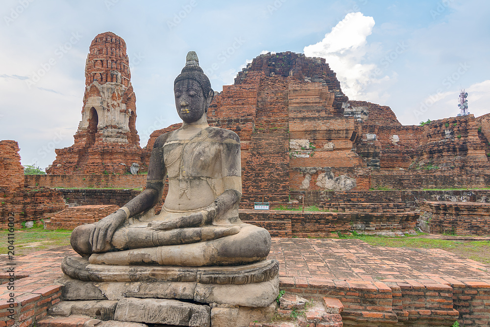 Ruins of old temple in Ayutthaya Historical Park, Ayutthaya, Thailand Ruins of old temple in Ayutthaya Historical Park, Ayutthaya, Thailand