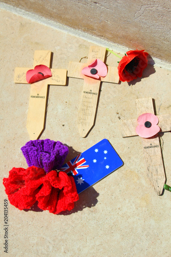 cimetière australien de Villers bretonneux dans la somme,  avec son mémorial à la mémoire des hommes tombés lors de la 1ere guerre mondiale photo