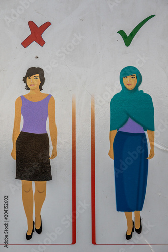 Canvas Print Symbolfoto Kleiderordnung für Moschee für Frauen, Istanbul, Türkei