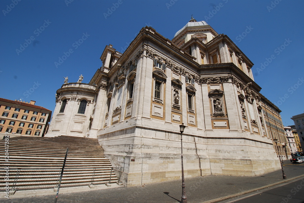  Basilica di Santa Maria Maggiore; building; classical architecture; landmark; sky