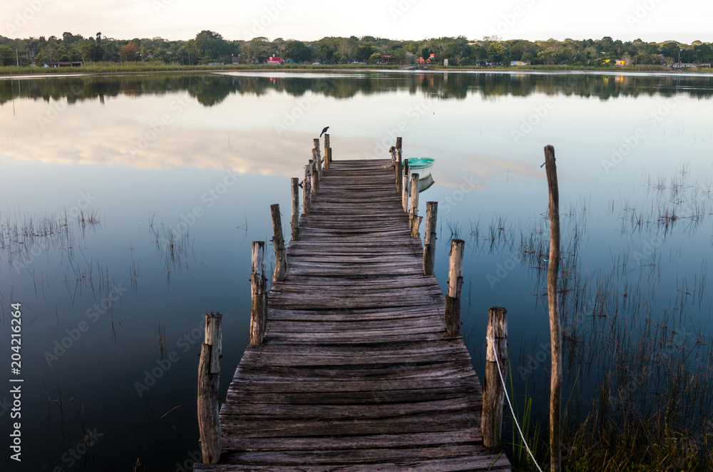 Naklejka premium Wooden pier in a lake