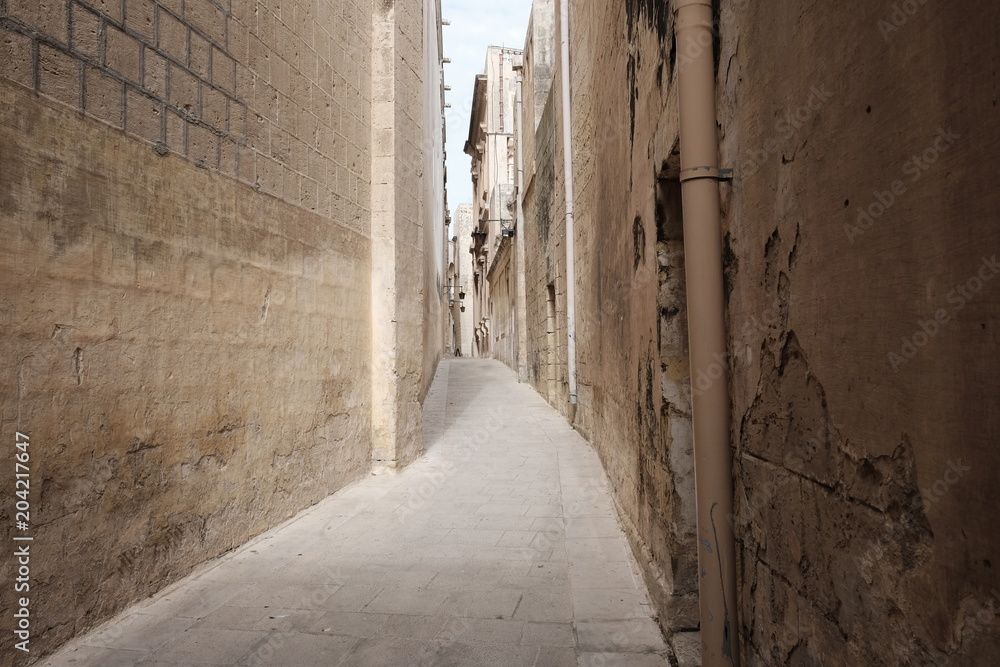 alleys of the ancient city of Mdina in Malta