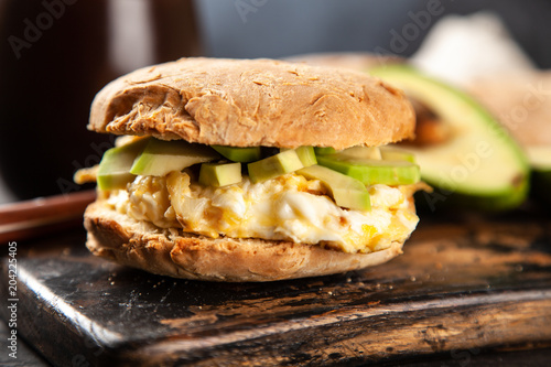 Wallpaper Mural Avocado and egg sandwich Torontodigital.ca