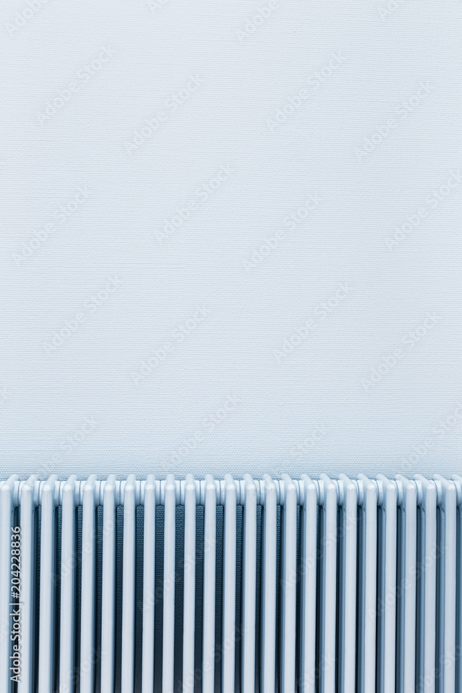 Heizung oder Heizkörper an der Wand, Leer mit Textfreiraum Heizung oder Heizkörper an der Wand, Leer mit Textfreiraum