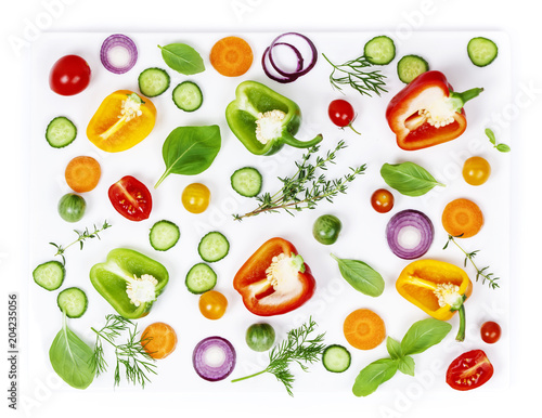 Fototapeta Naklejka Na Ścianę i Meble -  Fresh organic vegetables  isolated on white background, top view
